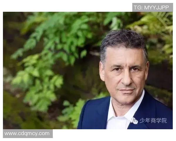 美国足球明星独家访谈揭秘他们的职业生涯与梦想追求